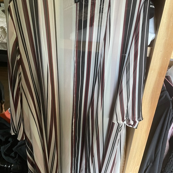 Torrid striped duster size 1/2 - Picture 3 of 6